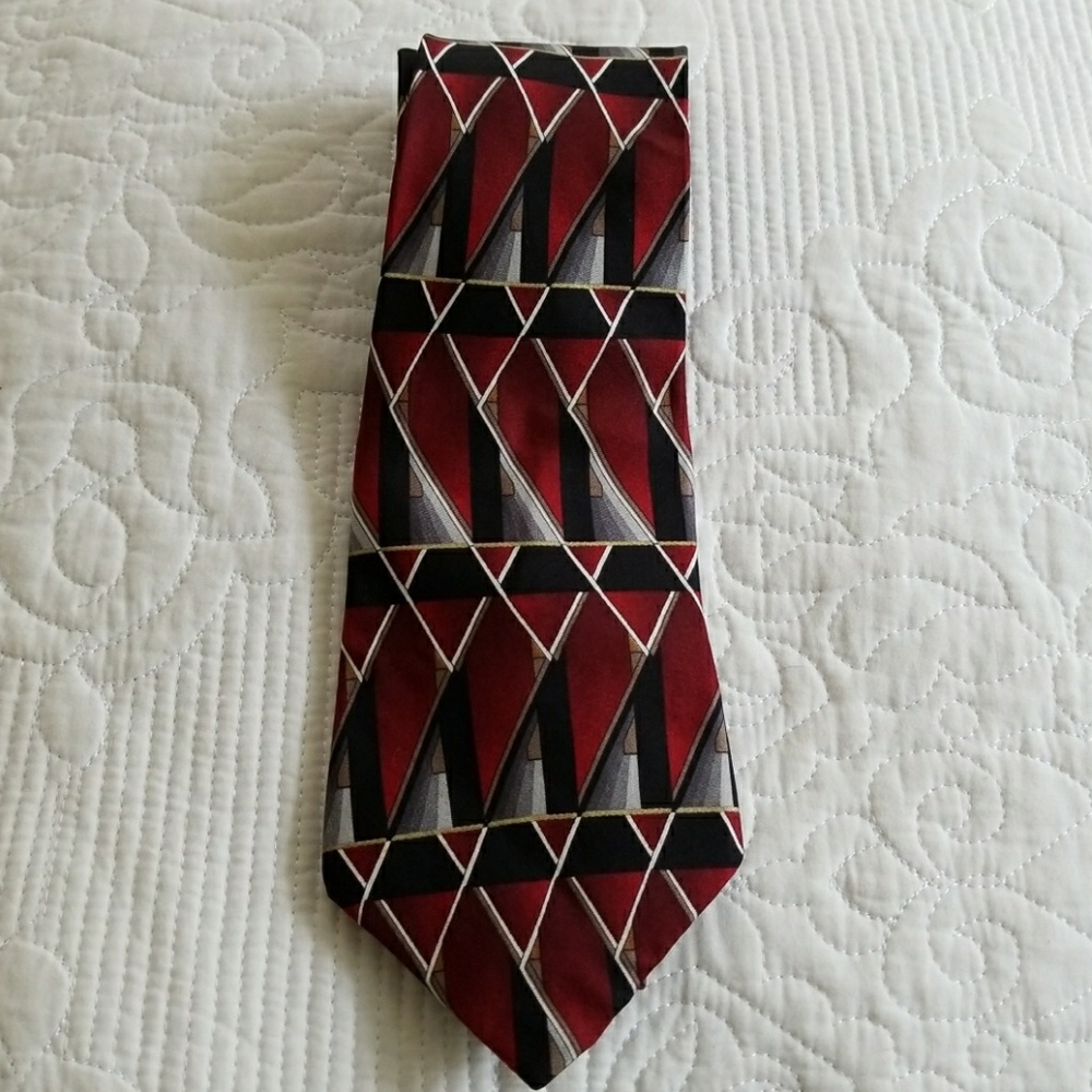 Conte DI Milano men's Italian 100% Silk tie